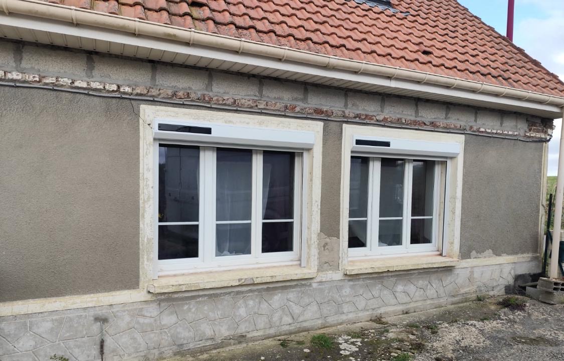 Volets roulants solaires Guînes secteur rural — Energies Plus HDF